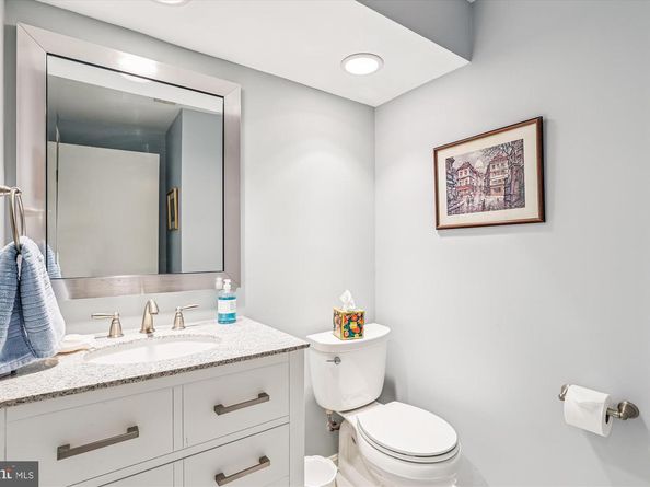 2518 S Walter Reed Drive A, Arlington VA 22206
