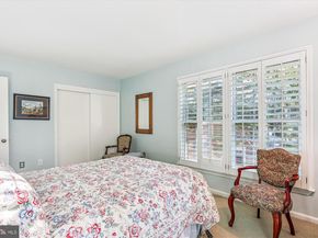2518 S Walter Reed Drive A, Arlington VA 22206