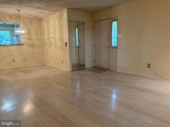 1201 Valley Glen Road 211, Elkins Park PA 19027