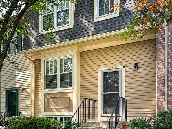 7852 Newport Glen Pass, Annandale VA 22003