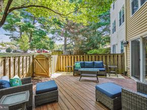 7852 Newport Glen Pass, Annandale VA 22003