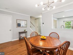 7852 Newport Glen Pass, Annandale VA 22003