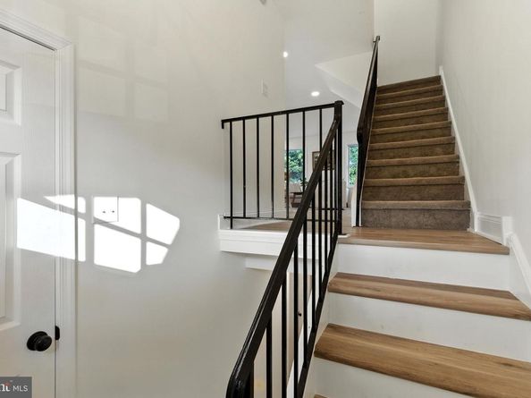 12125 Barbary Road, Philadelphia PA 19154
