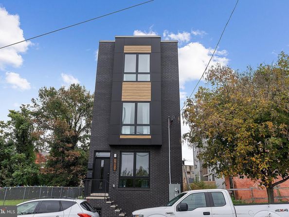 1611 N 27TH Street, Philadelphia PA 19121
