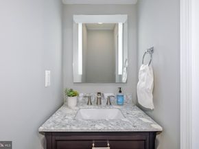 129 33rd Street NE, Washington DC 20019