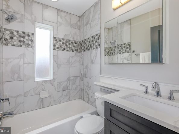 129 33rd Street NE, Washington DC 20019