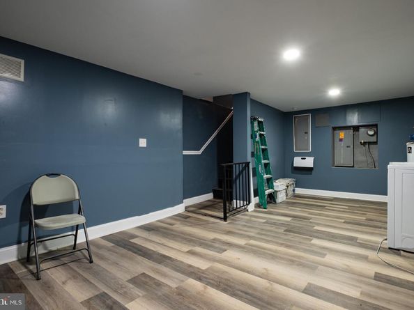 2042 N Gratz Street, Philadelphia PA 19121