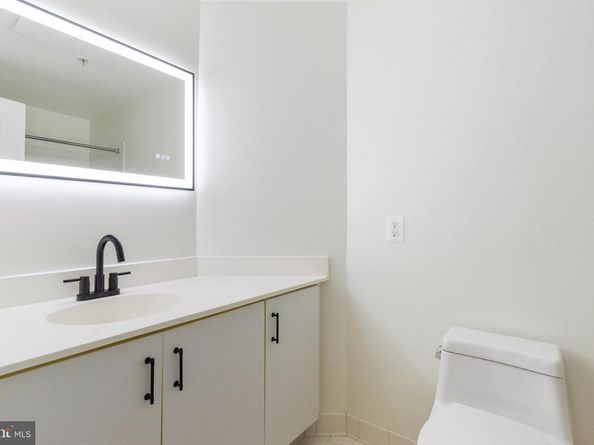 2301 N Street NW 312, Washington DC 20037
