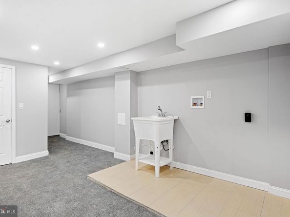 6232 N 17TH Street, Philadelphia PA 19141