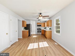 1904 E Beech Road, Sterling VA 20164