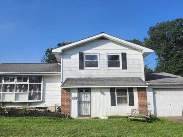 667 Arbor Lane, Warminster PA 18974