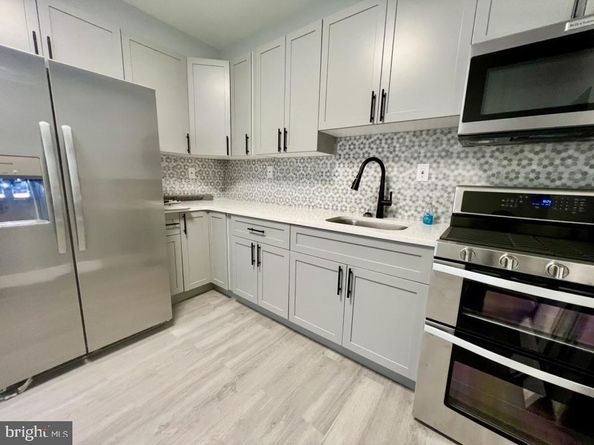 5106 Race Street, Philadelphia PA 19139