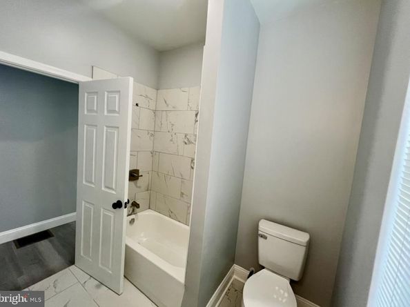 5106 Race Street, Philadelphia PA 19139