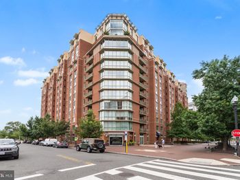 1000 New Jersey Avenue SE