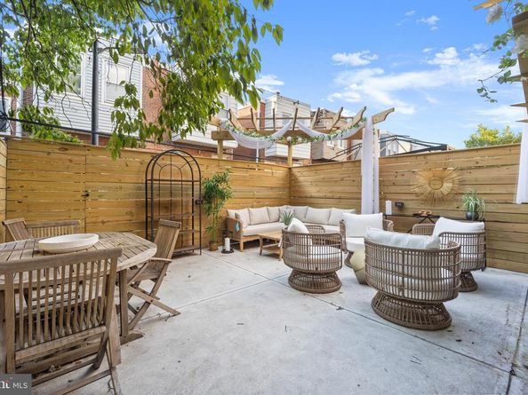 5841 Chester Avenue, Philadelphia PA 19143