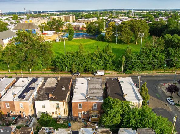 5841 Chester Avenue, Philadelphia PA 19143