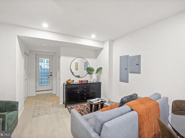 5841 Chester Avenue, Philadelphia PA 19143