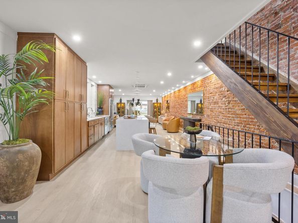5841 Chester Avenue, Philadelphia PA 19143