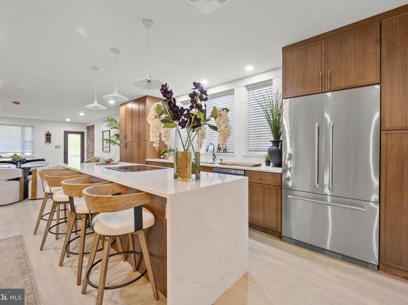 5841 Chester Avenue, Philadelphia PA 19143