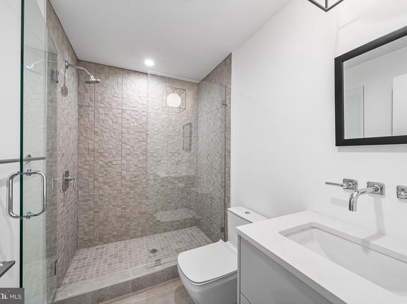 618 S Clarion Street, Philadelphia PA 19147
