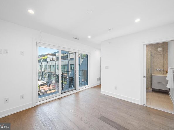 618 S Clarion Street, Philadelphia PA 19147