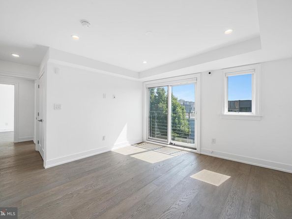 618 S Clarion Street, Philadelphia PA 19147