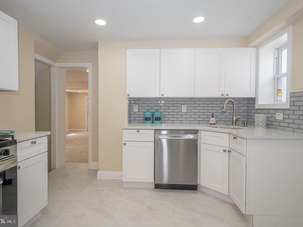 632 Merion Avenue, Upper Darby PA 19082