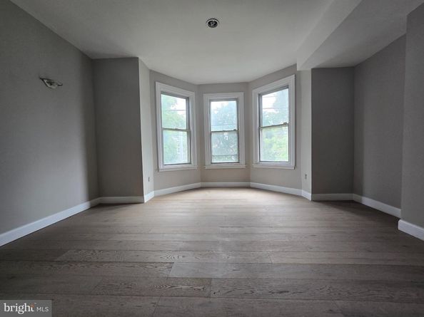 828 S 49TH Street, Philadelphia PA 19143