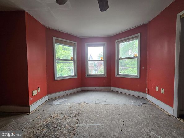 828 S 49TH Street, Philadelphia PA 19143