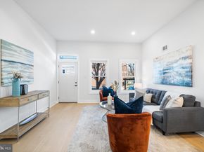 940 S 5TH Street, Philadelphia PA 19147
