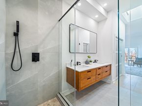 940 S 5TH Street, Philadelphia PA 19147