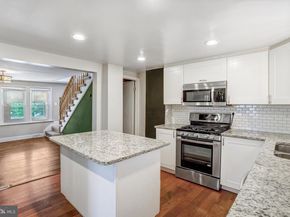 6437 Holyoke Drive, Annandale VA 22003