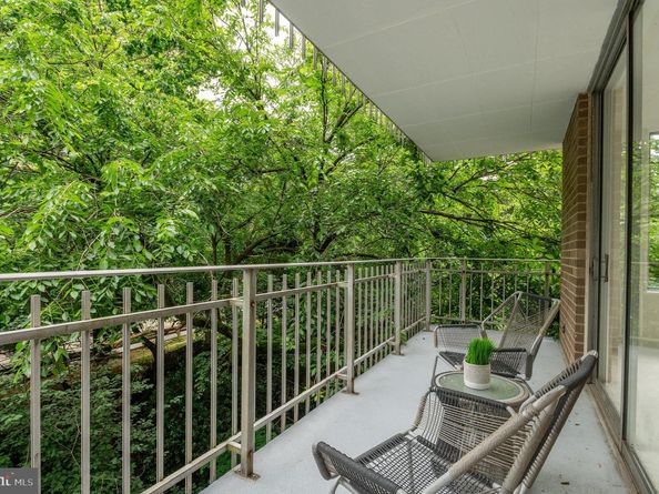 4100 Cathedral Avenue NW 709, Washington DC 20016