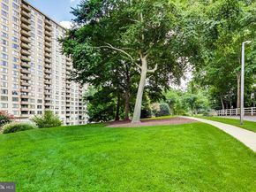 5225 Pooks Hill Road B24N, Bethesda MD 20814