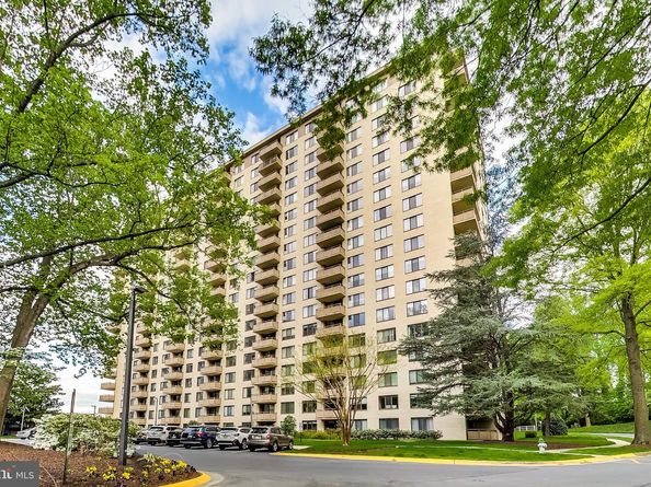 5225 Pooks Hill Road B24N, Bethesda MD 20814