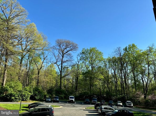 5225 Pooks Hill Road B24N, Bethesda MD 20814