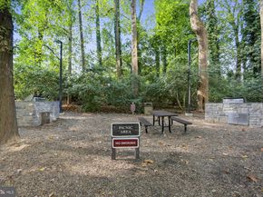 5225 Pooks Hill Road B24N, Bethesda MD 20814