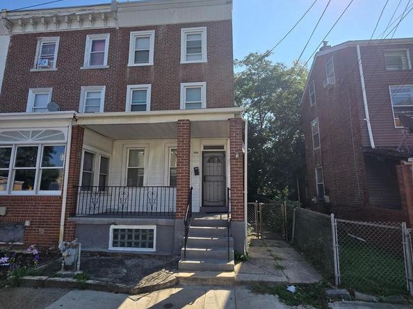 209 S 5TH Street, Darby PA 19023