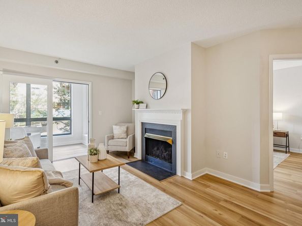 1050 N Taylor Street 1208, Arlington VA 22201