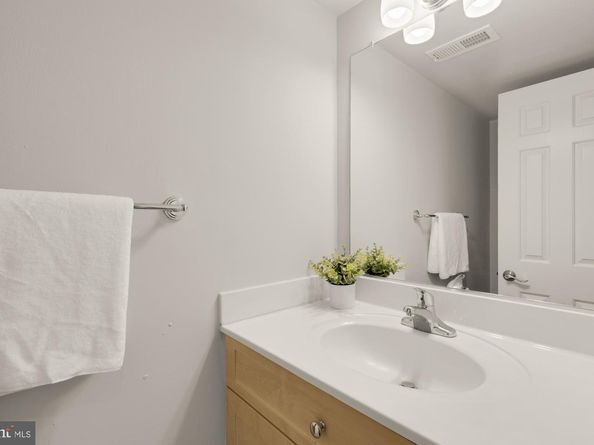 3804 Rodman Street NW 302, Washington DC 20016