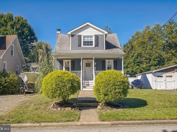 367 Highland Terrace, Holmes PA 19043