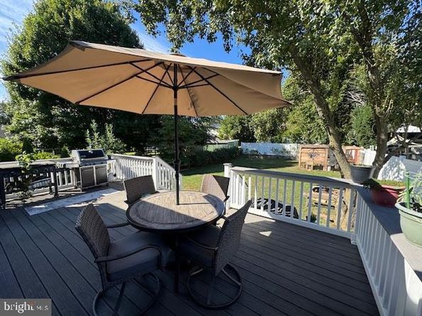 367 Highland Terrace, Holmes PA 19043