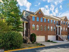 13438 Burrough Farm Drive, Herndon VA 20171