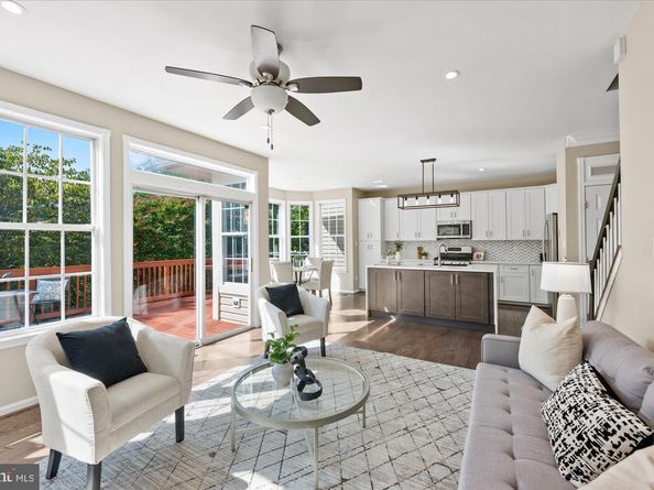13438 Burrough Farm Drive, Herndon VA 20171