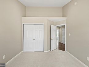 13438 Burrough Farm Drive, Herndon VA 20171