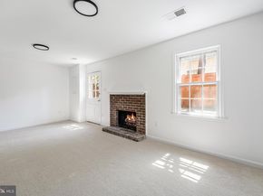 2111 N Lincoln Street, Arlington VA 22207