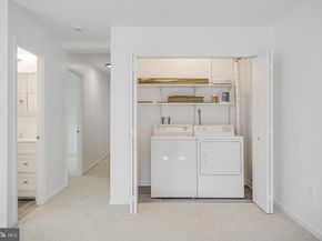 2111 N Lincoln Street, Arlington VA 22207