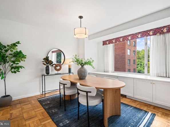 4301 Massachusetts Avenue NW 2013, Washington DC 20016