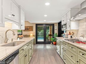 1034 Raffles Lane, Bryn Mawr PA 19010