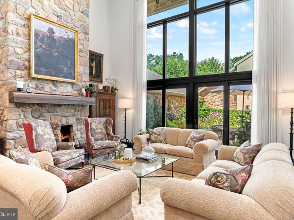 1034 Raffles Lane, Bryn Mawr PA 19010